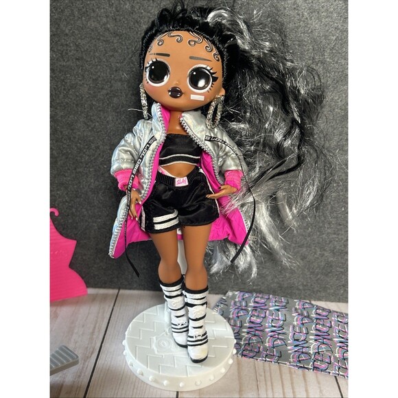 LOL Surprise OMG Dance Dance B-Gurl Fashion Doll and Accessories - Picture 6 of 6